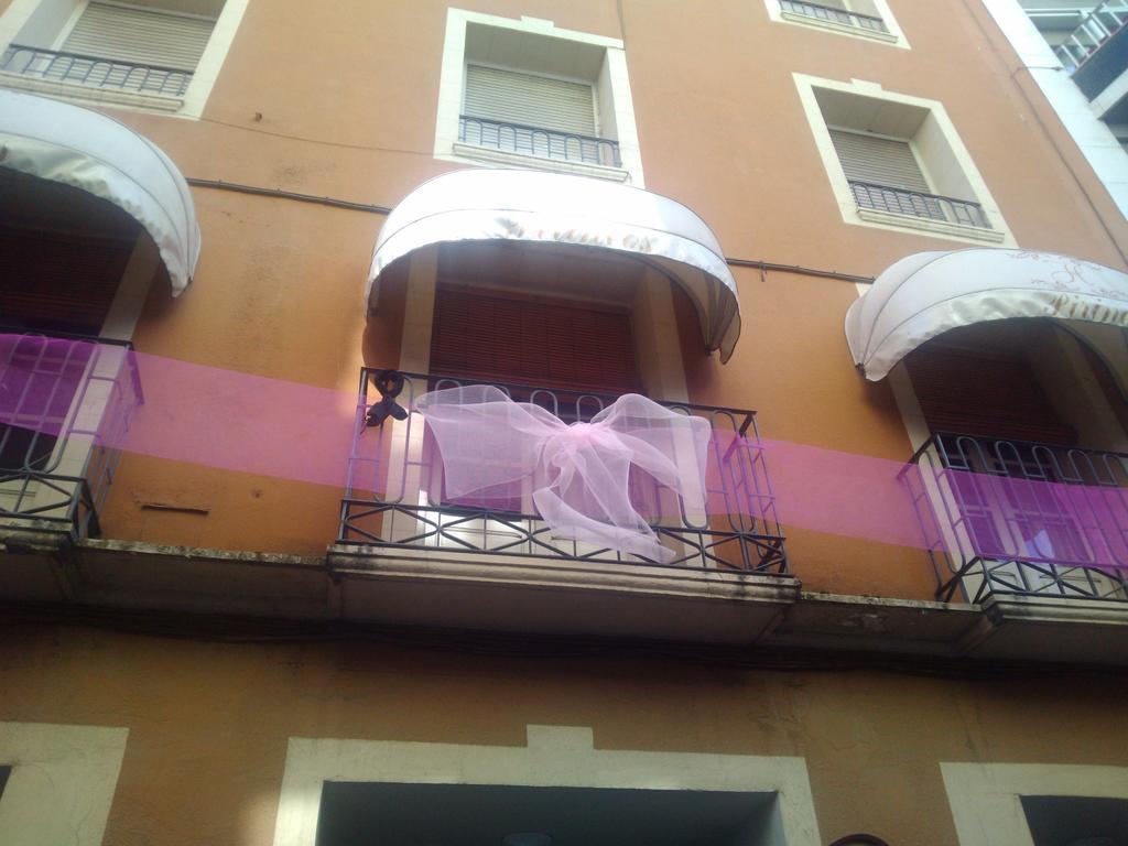 Hostal Pirineos バルバストロ エクステリア 写真