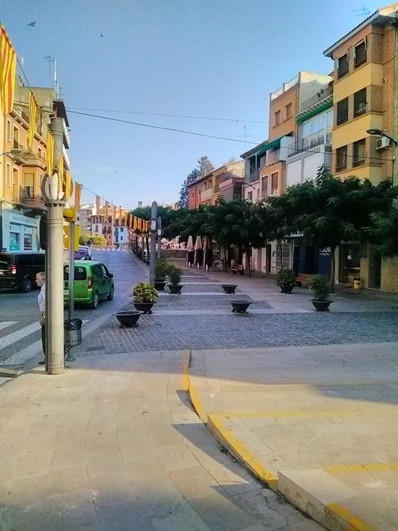 Hostal Pirineos バルバストロ エクステリア 写真