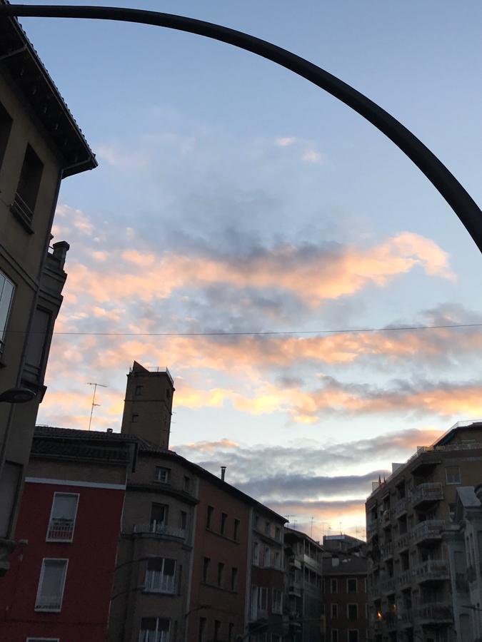 Hostal Pirineos バルバストロ エクステリア 写真