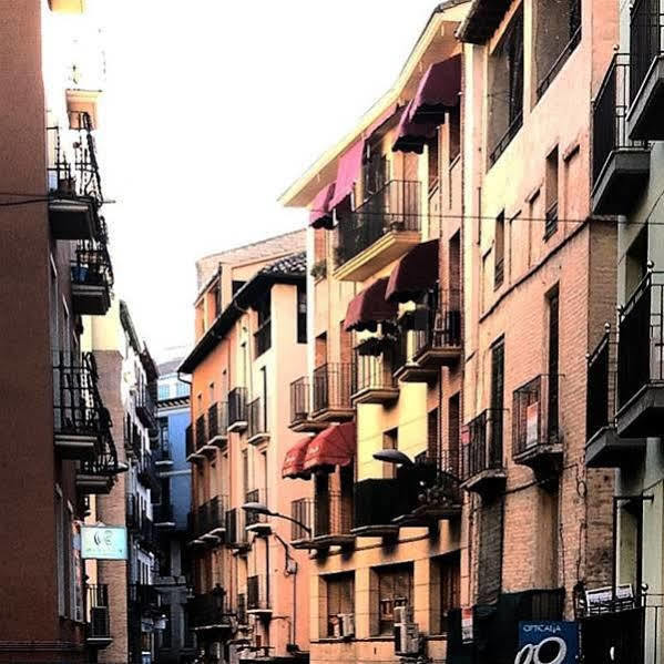 Hostal Pirineos バルバストロ エクステリア 写真